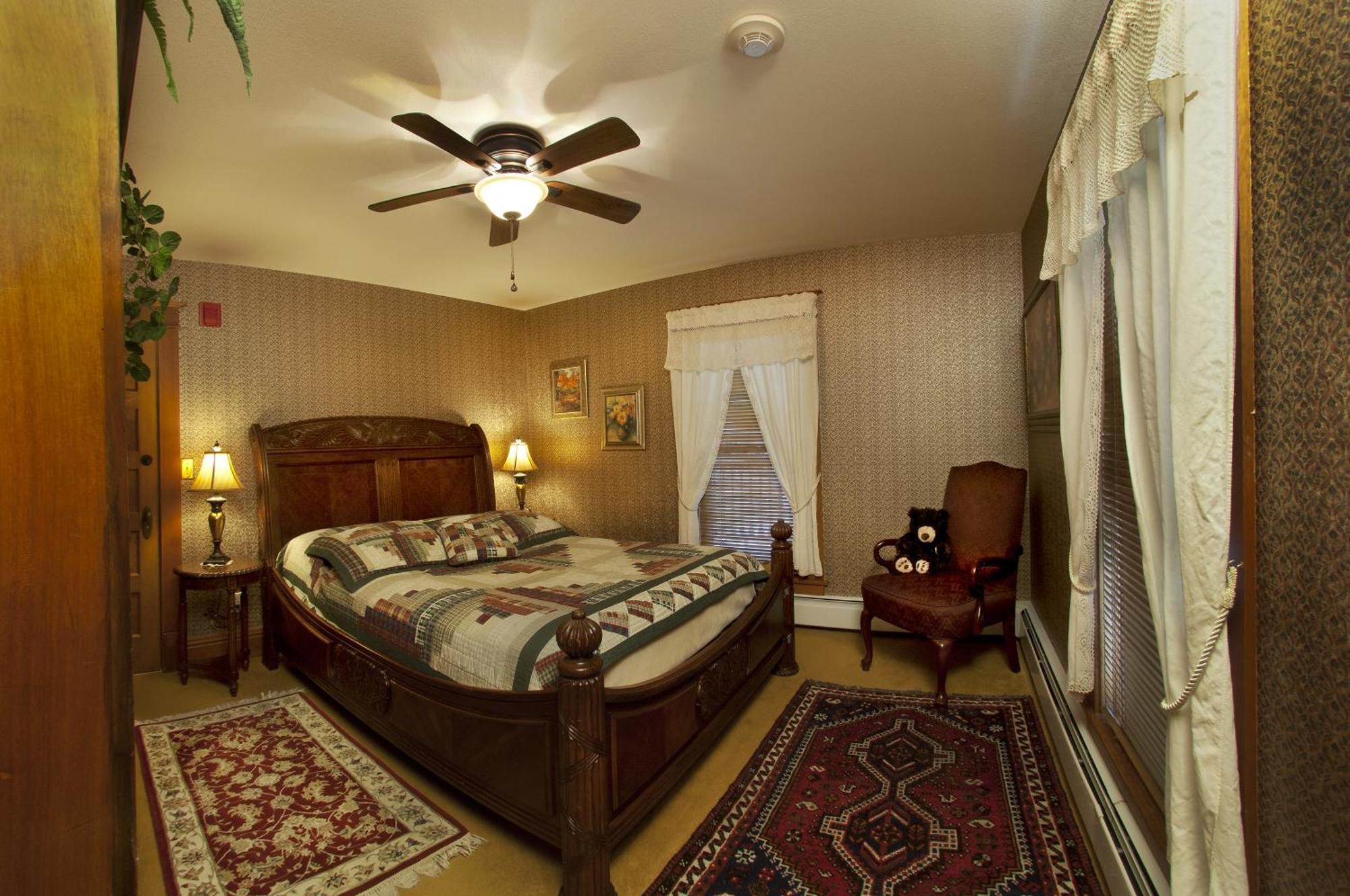 The Historic Elk Mountain Hotel Bilik gambar